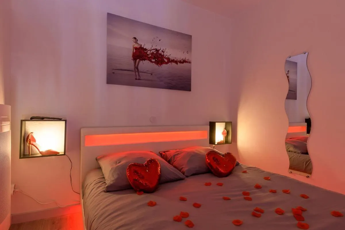 Love Room - Suite romantique avec spa privatif Le Puy-en-Velay Appartement